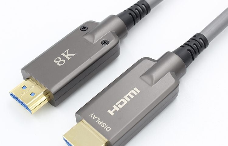 Câble à fibre blindé HDMI 2.1 AOC à verrouillage à vis-750